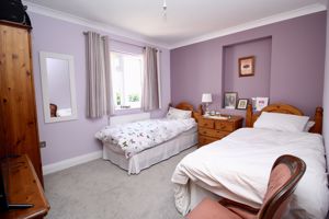 Bedroom- click for photo gallery
